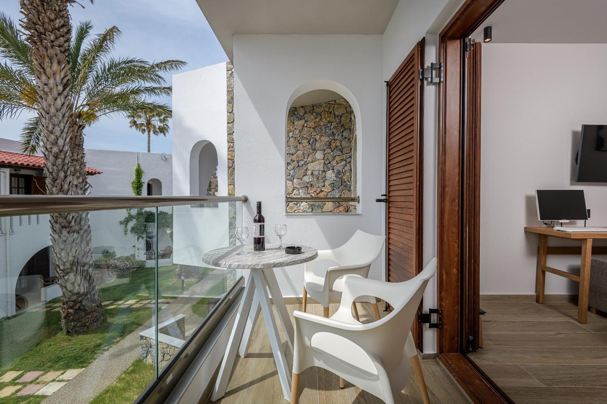 Hotel Gaia Garden 3*